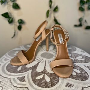 Steve Madden heels US size 6